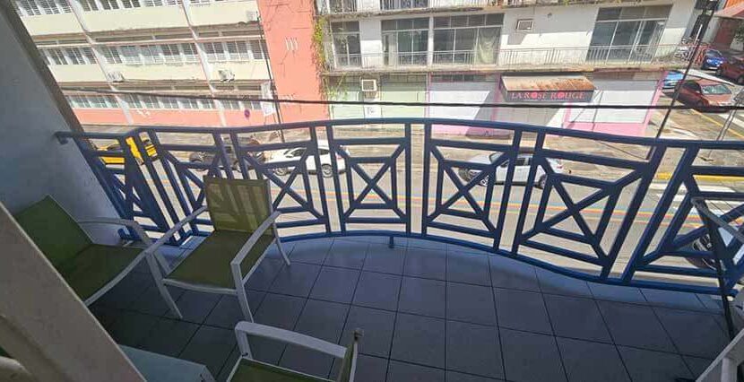 loys002_balcon